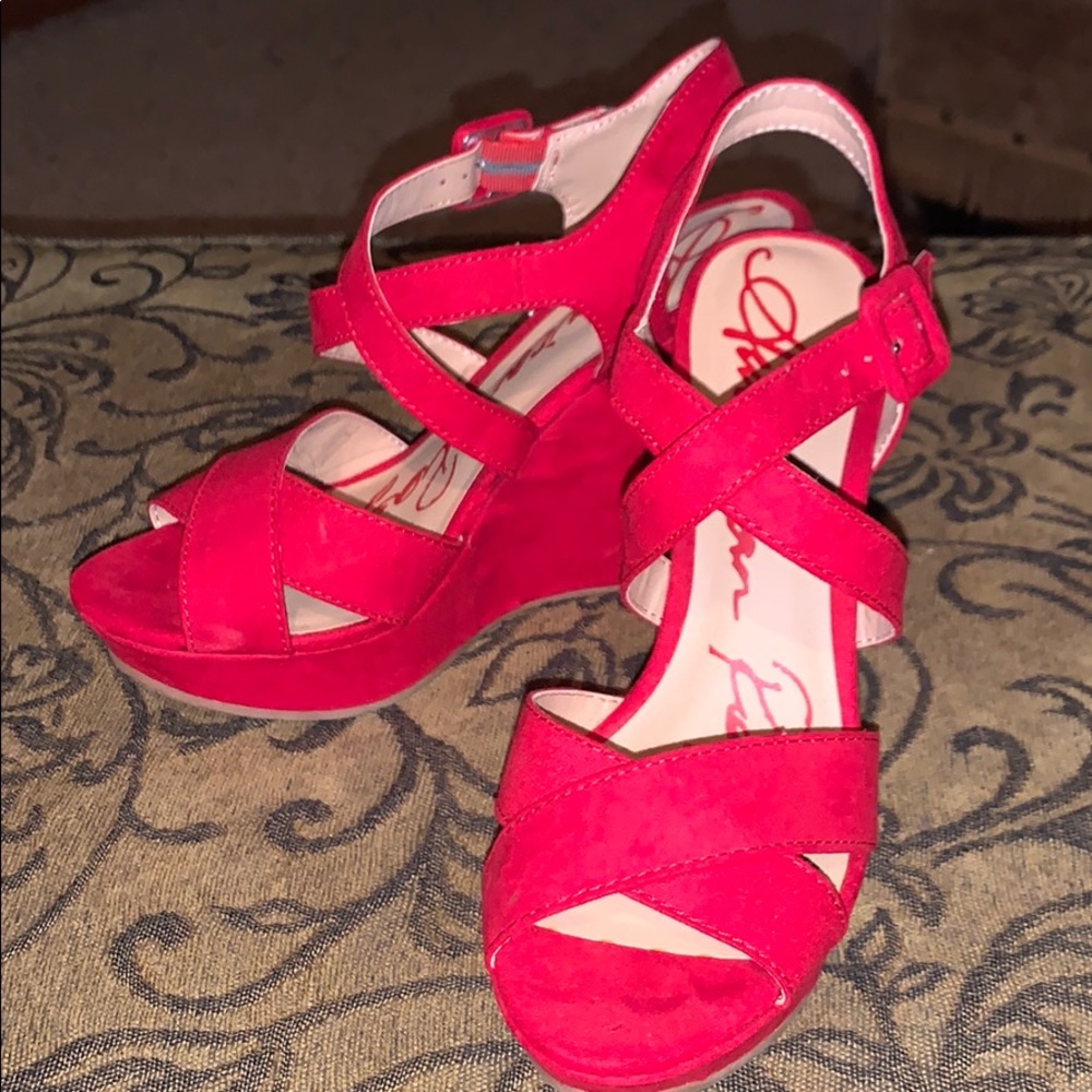 Women’s American Rag Wedges Size 6